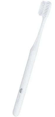 Зубная щетка DR.BEI Bass Toothbrush Youth White (1 Piece)