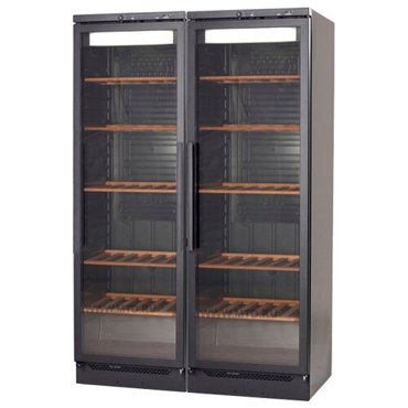 Винный шкаф Vestfrost Solutions VKGSBS 571 B 239000₽