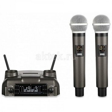 Беспроводные микрофоны на аккумуляторах SkyDisco MIC-WL25 17296₽