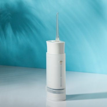 Ирригатор для полости рта LuazON LIR-01 портативный 3Вт от USB 800 мАч 1799₽