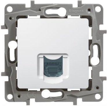 Розетка Legrand Etika 1 А белый 672241 640₽