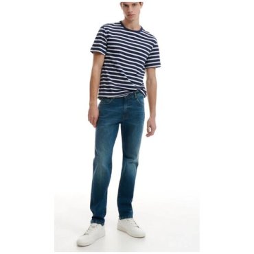 Джинсы slim Размер 32 1999₽