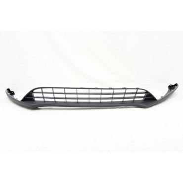 Накладка бампера переднего для Ford Focus 3 1873305 Форд Фокус год с 2015 по 2019 OEM 5700₽