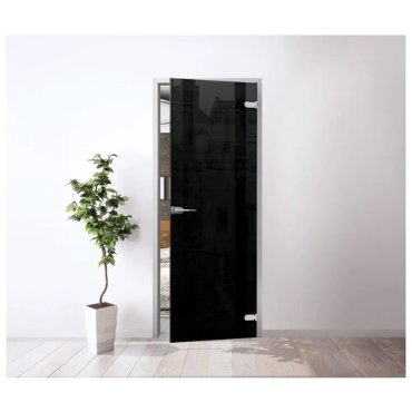 Межкомнатная стеклянная дверь RAL 9005 2000x800 с фурнитурой classic и Z-коробкой серебро 23800₽