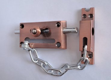 Цепочка дверная PLP с фиксирующим засовом медь 414₽