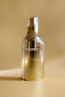 MEDI-PEEL Премиальная лифтинг-эссенция с экстрактом камелии Premium Golden Camellia Essence 50ml 5900₽