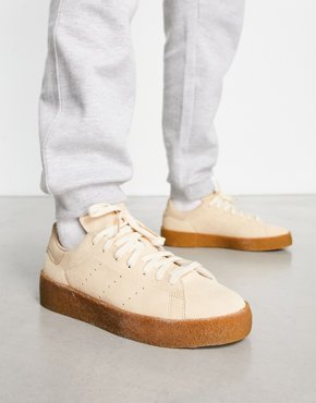 Бежевые кроссовки adidas Originals Stan Smith Crepe с резиновой подошвой 20390₽