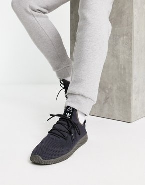 Черные кроссовки adidas Originals x Pharrell Williams Hu 7290₽