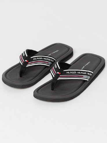 Шлепанцы Tommy Hilfiger 3890₽