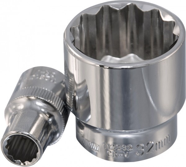 Головка торцевая 12-гранная Ombra 1/2DR 32мм