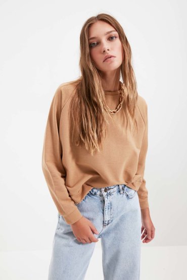 Свитшот женский Trendyol TWOAW20SW0055 белый XS