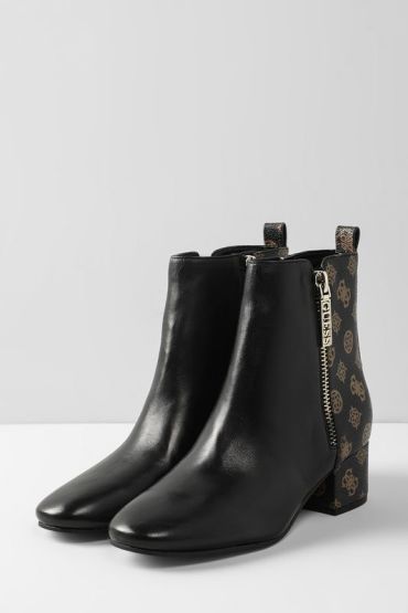 Комбинированные ботильоны из кожи Guess